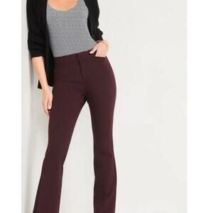 Old Navy High Rise Pixie Flare Pants Womens 8 Burgundy Business Casual Office